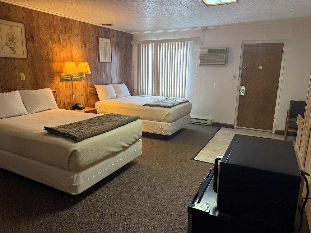 Hotel Prairie Winds Carthage Keokuk Hwy 136 19/37