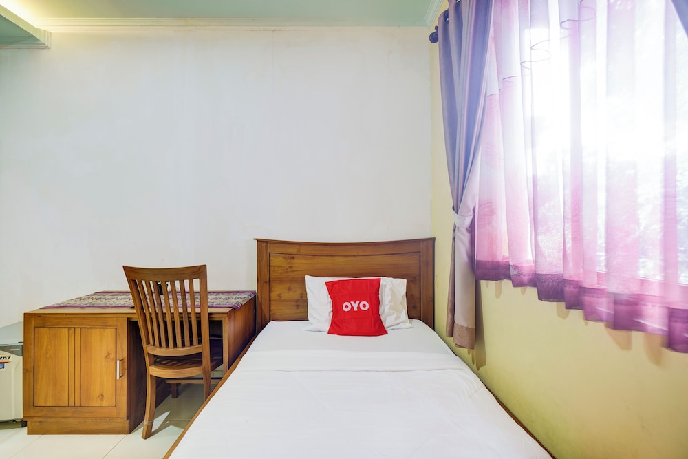 Hotel O Tebet Near Tebet Station Formerly Sabda Guest House 17/31