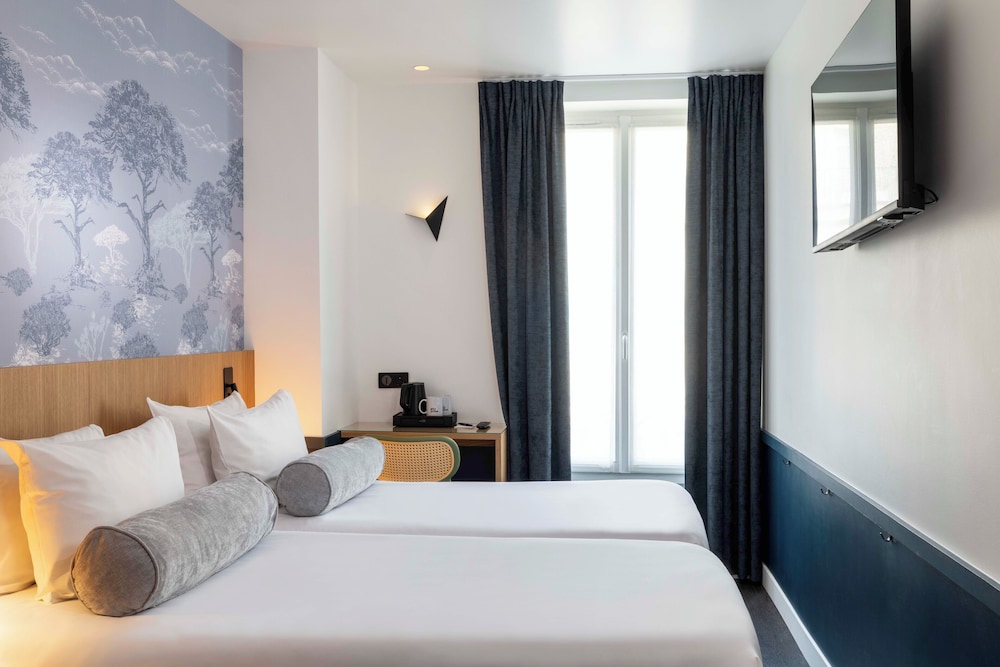 SUPERIOR, TWIN BEDS