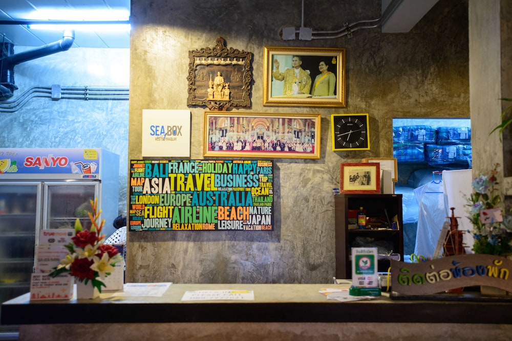Seabox Khaolak Hostel 5/28