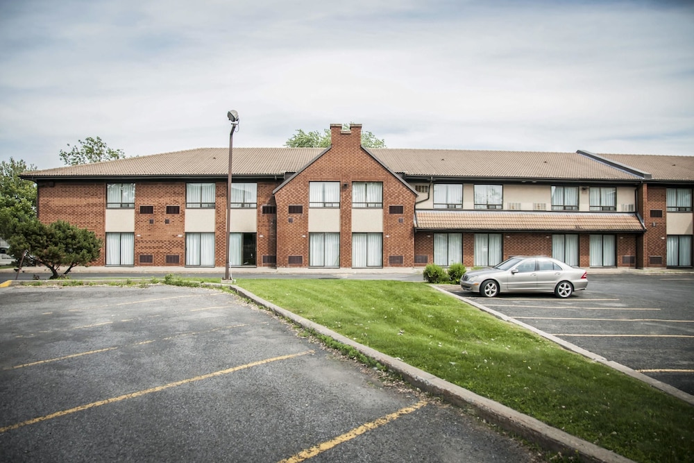 Comfort Inn Brossard 5/37