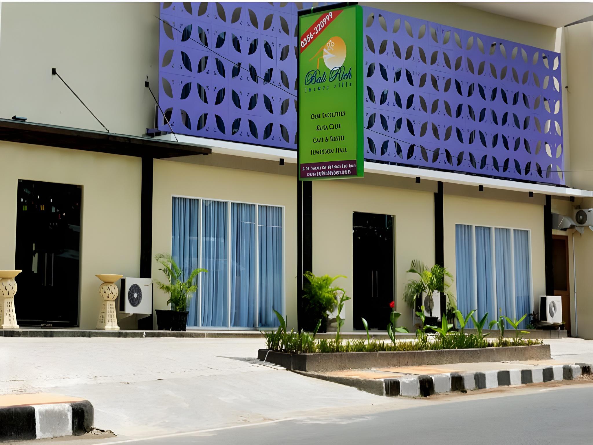 Bali Rich Villa Tuban 2/21