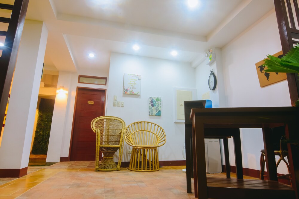 Talisay Boutique Hotel 4/57
