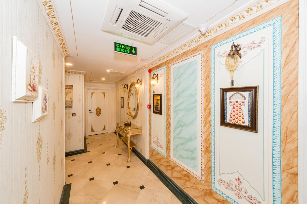 Hotel 1453 8/60