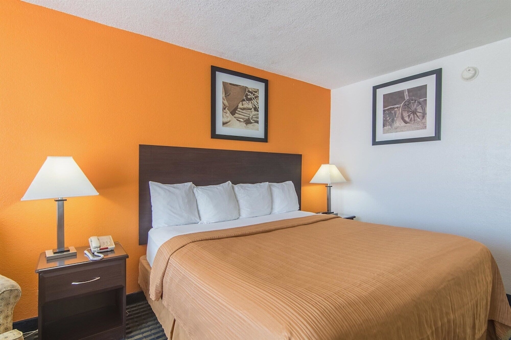 Motel6 Liberal, KS 30/41