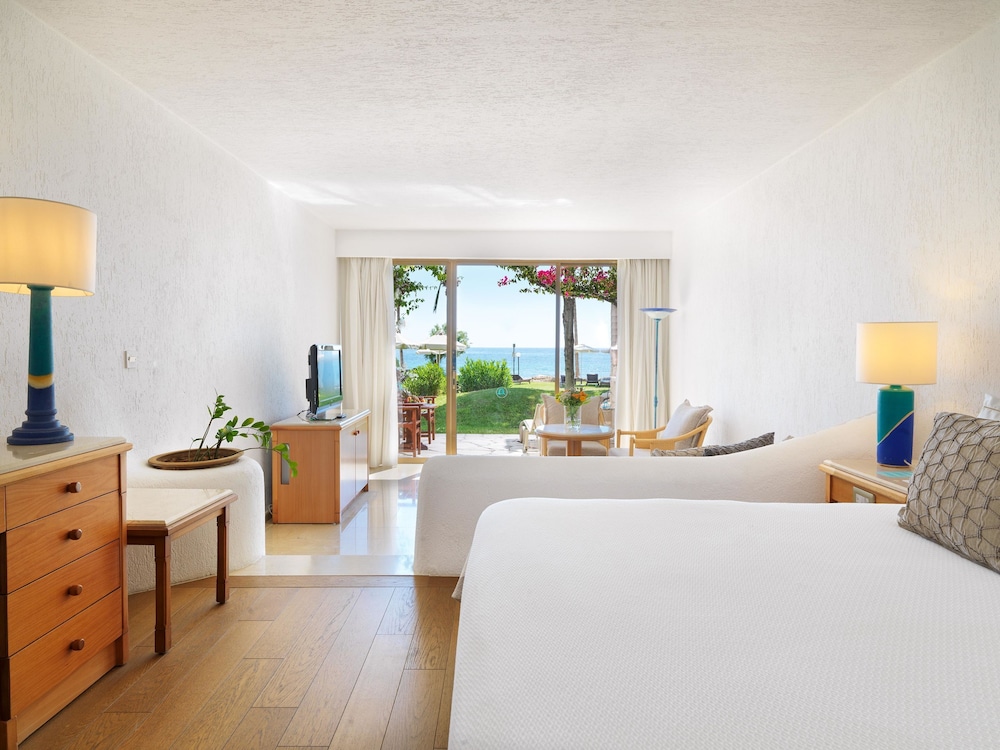 Coral Beach Hotel and Resort