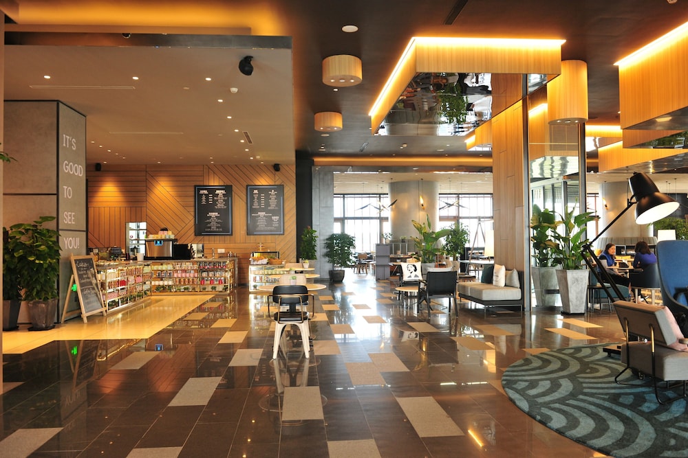 Artyzen Habitat Hongqiao Shanghai 43/71
