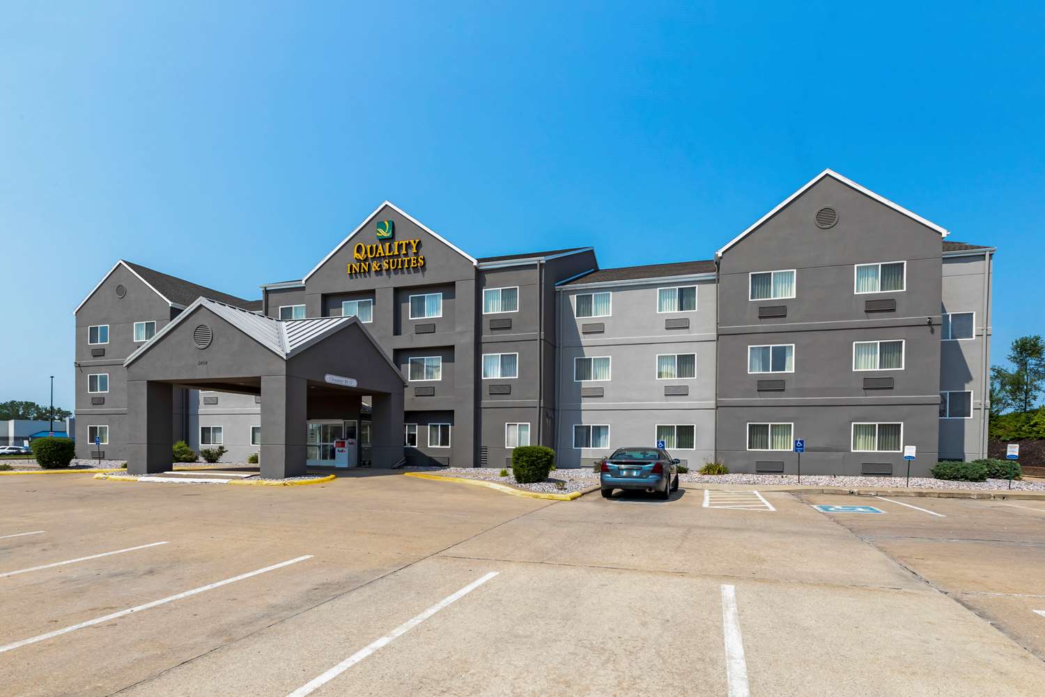 Quality Inn & Suites Keokuk North 1/2