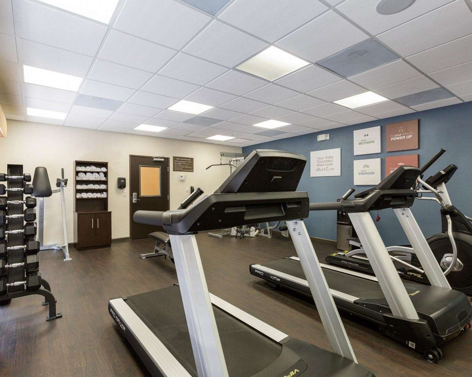 Comfort Suites near Westchase on Beltway 8 23/46