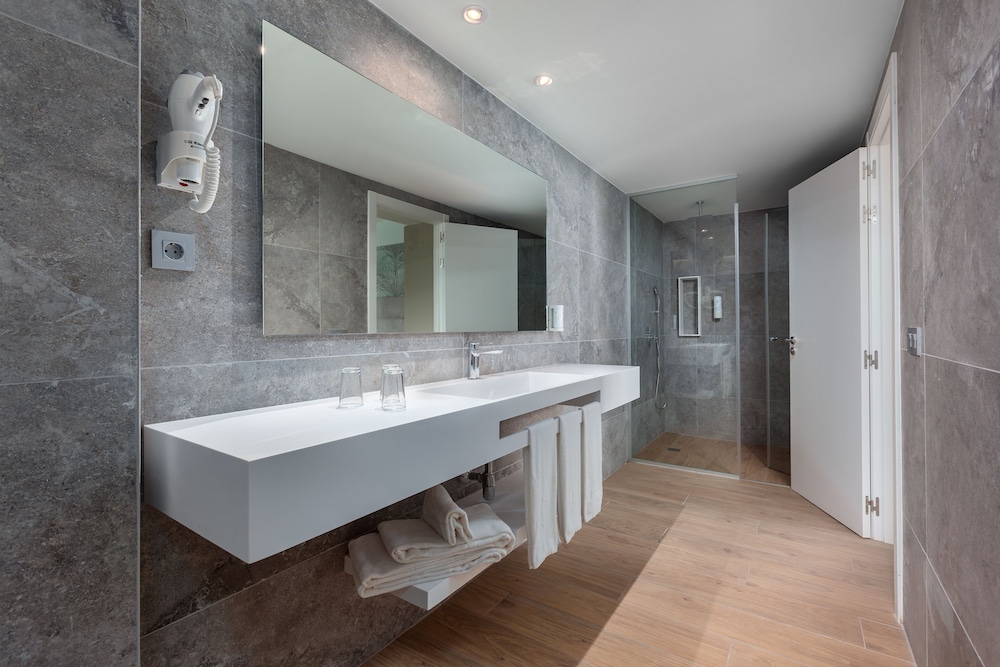 Kumara Serenoa by Lopesan Hotels 66/66