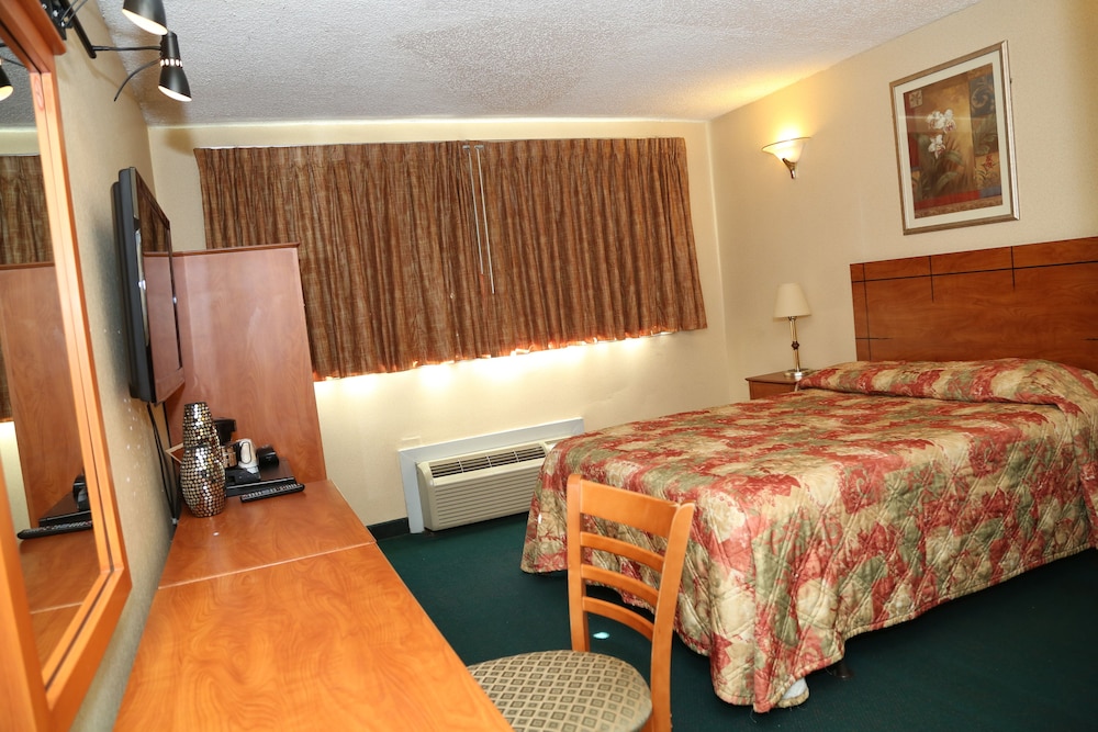 Jfk Inn Jamaica 12/42