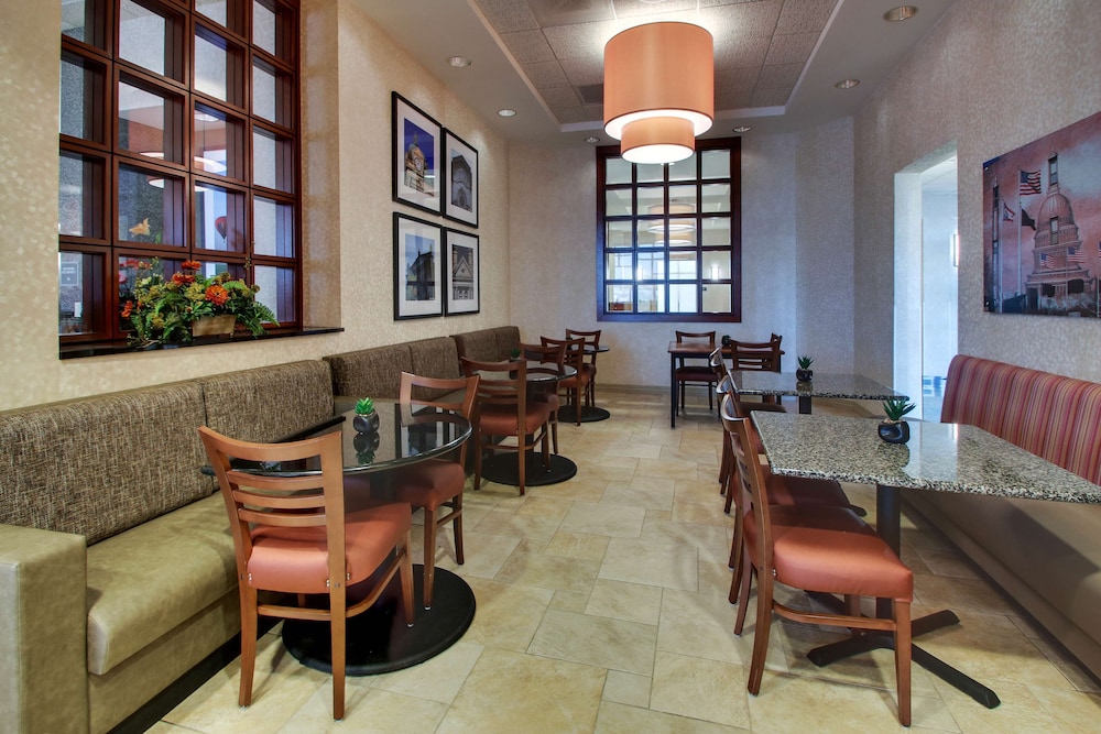 Drury Inn and Suites Findlay 33/50