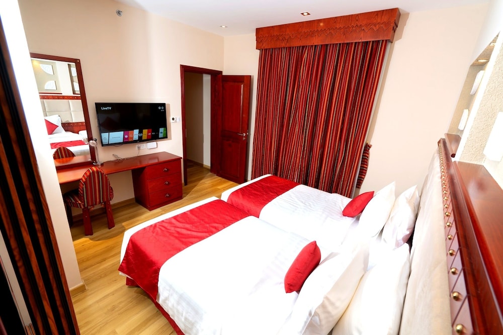 Al Liwan Suites Rawdat Al Khail 16/45
