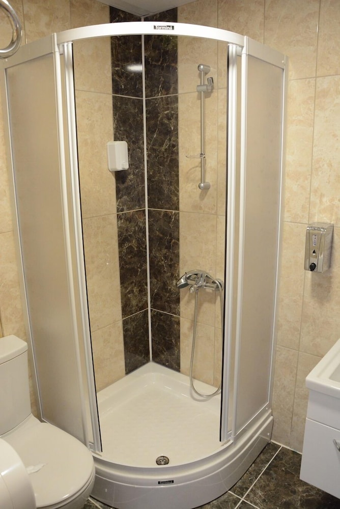 STS Hotel Luleburgaz 44/46