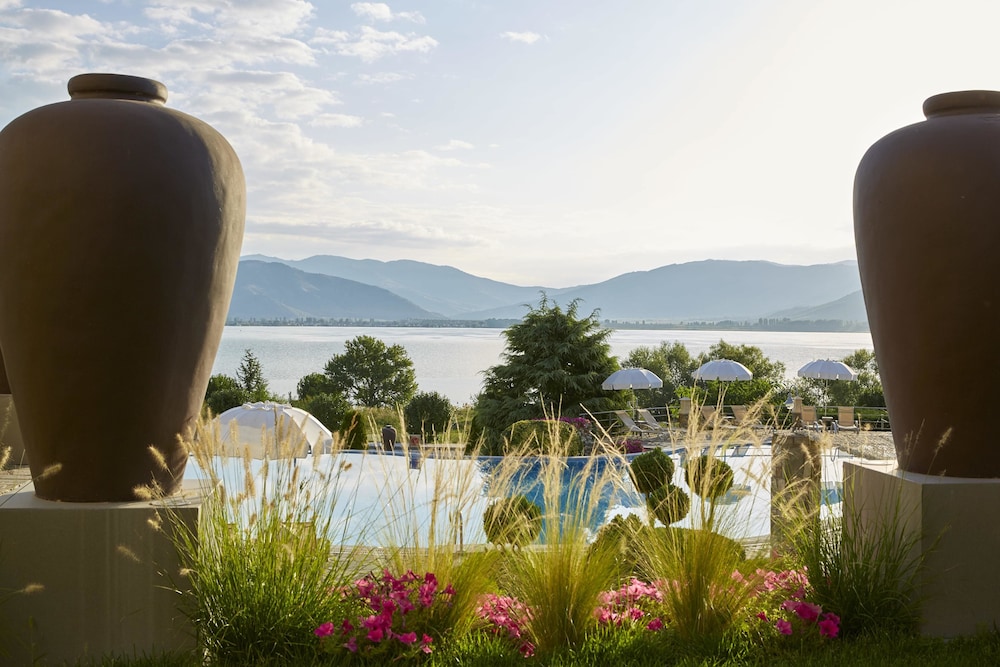 Limneon Resort & Spa 29/73