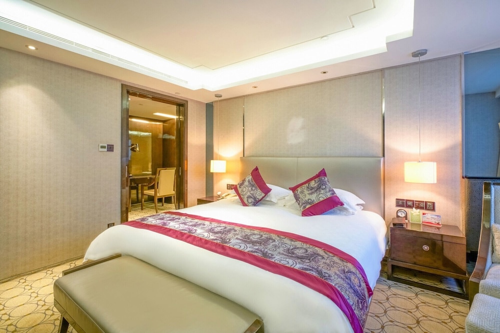 Rsun Hotel 19/50