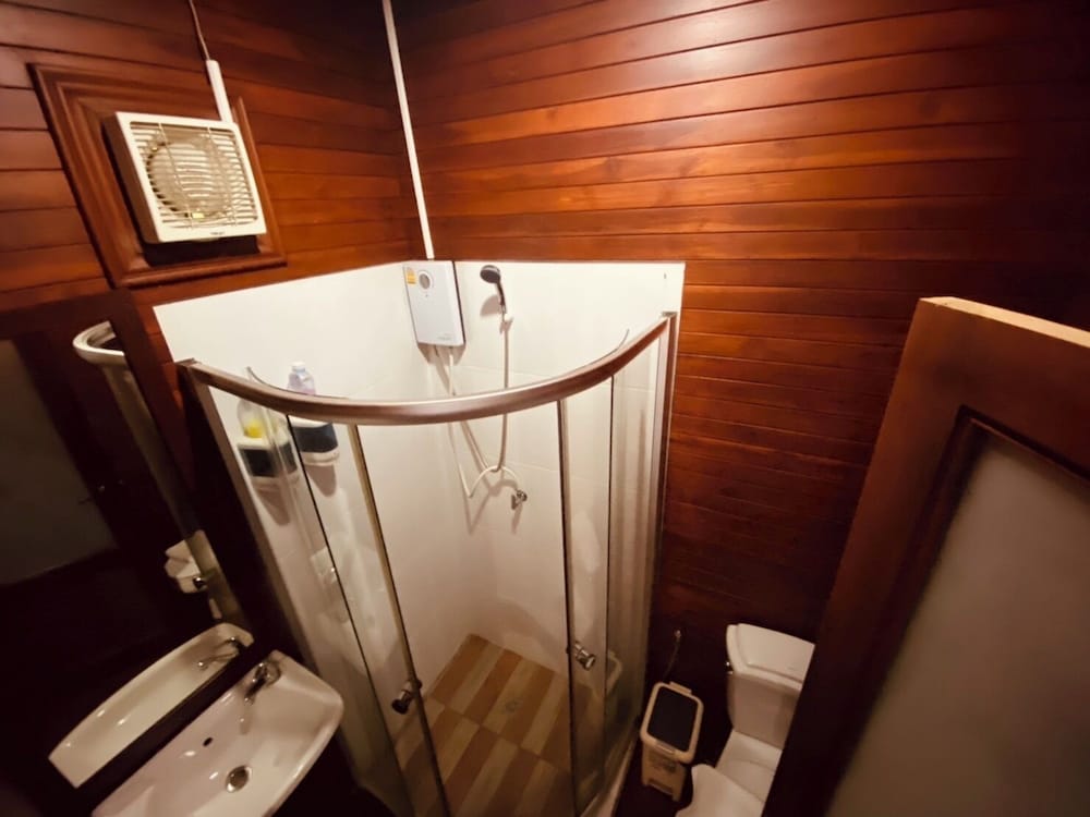 Baan Kiangnam Pattaya 50/50