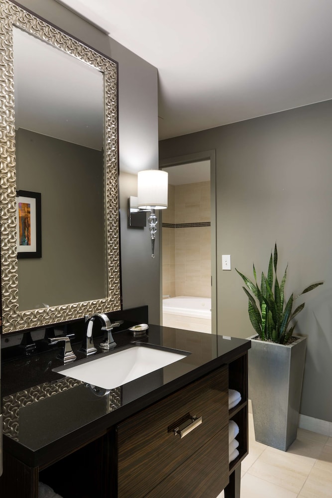 Colcord Hotel Oklahoma City, Curio Collection by Hilton 9/62