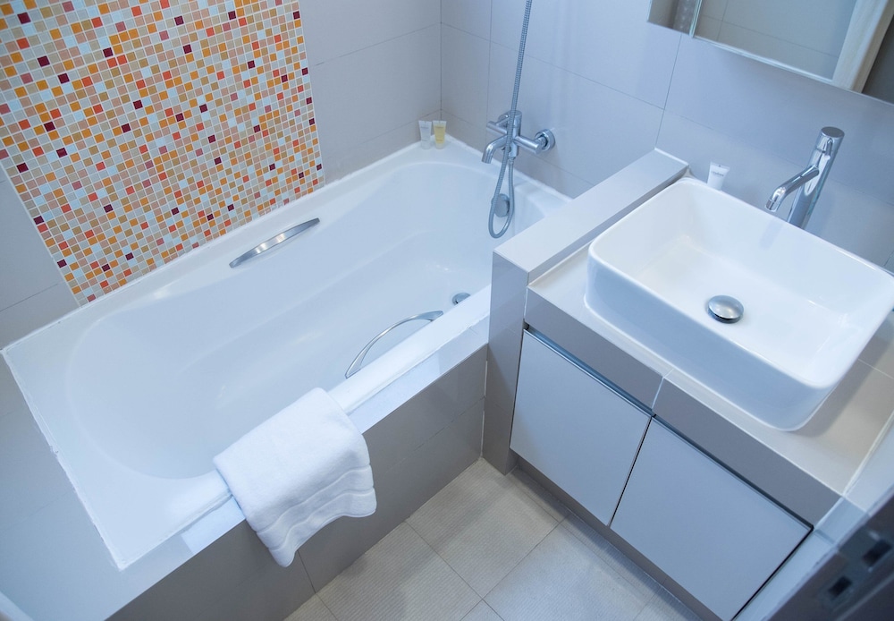 Citadines Sukhumvit 16 Bangkok 24/65