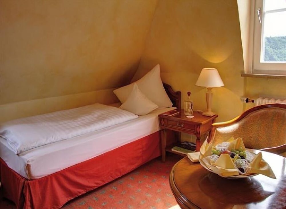 Room, Single, Single Bed, Attic