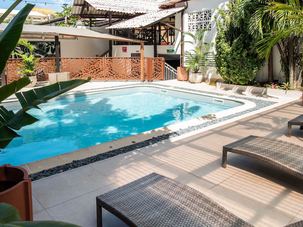 ibis styles cayenne centre amazonia 47/50