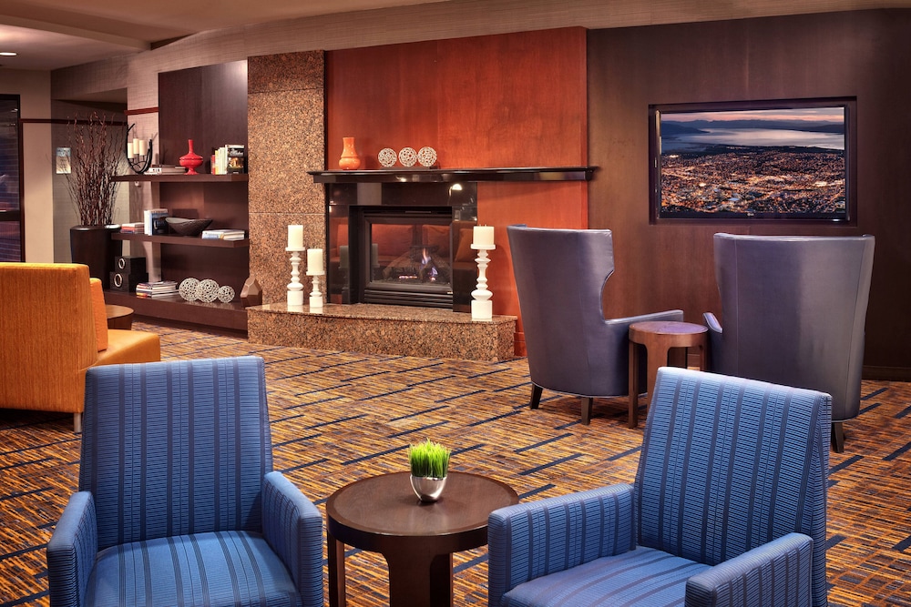 Courtyard by Marriott Kansas City Shawnee 42/71