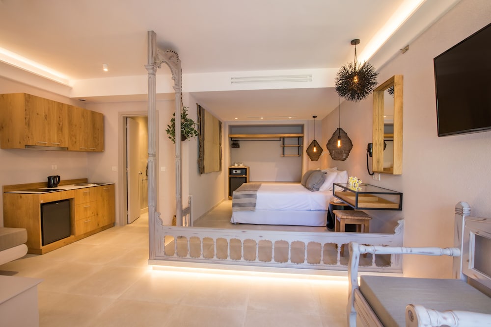 Aegean Village Beachfront Resort 23/50