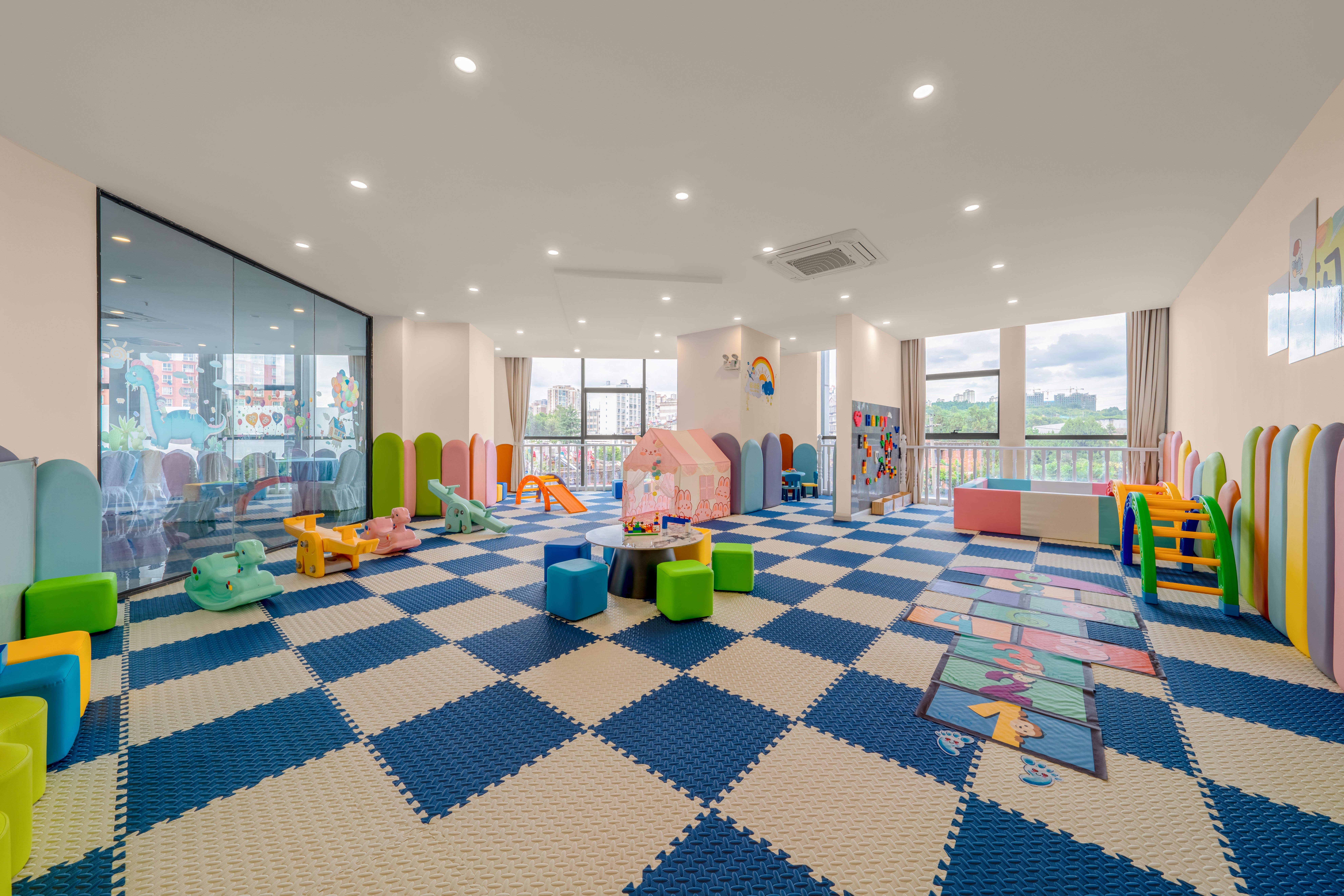 Holiday Inn Express KUNMING PANLONG 41/50