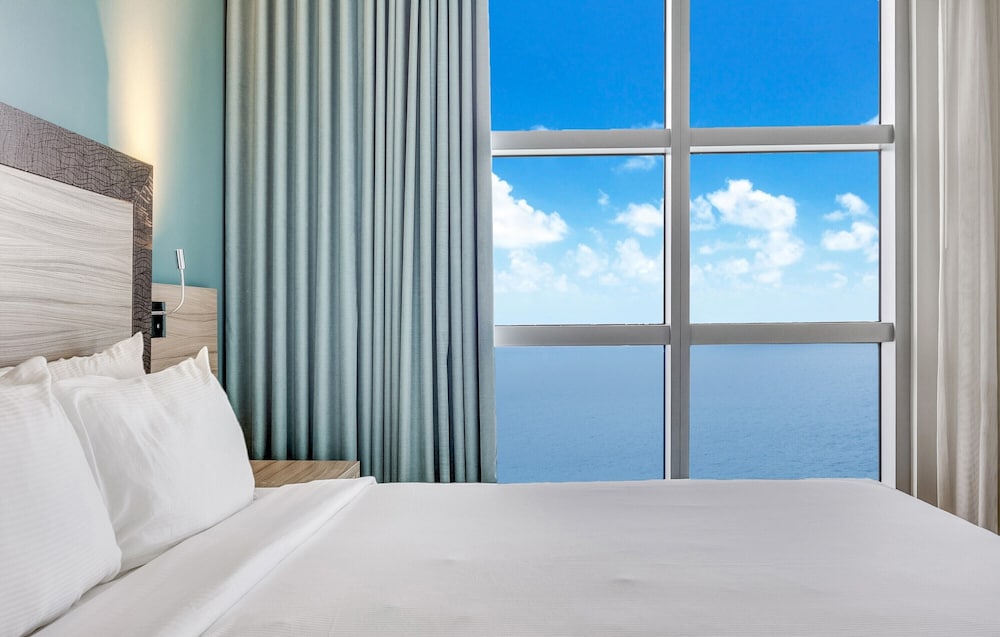 Marenas Beach Resort 30/71