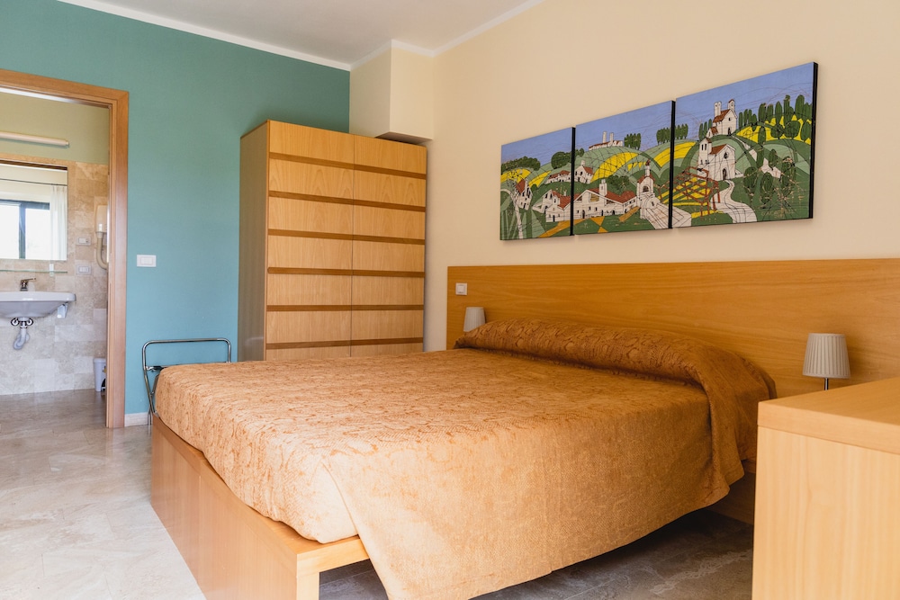 Albergo Poggio Bertino 26/65