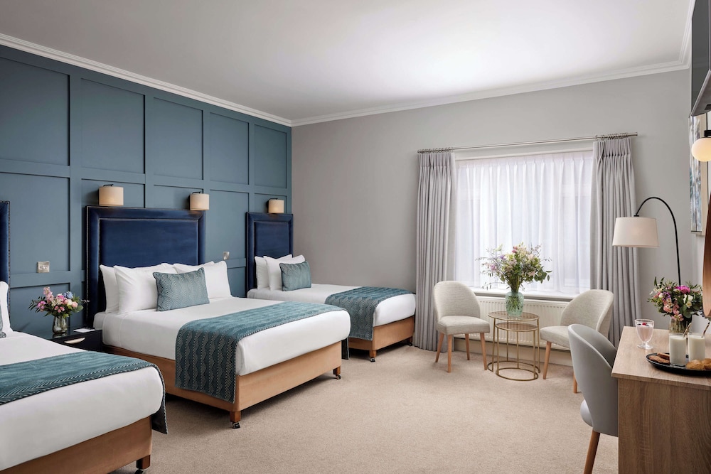 ROOM, TRIPLE