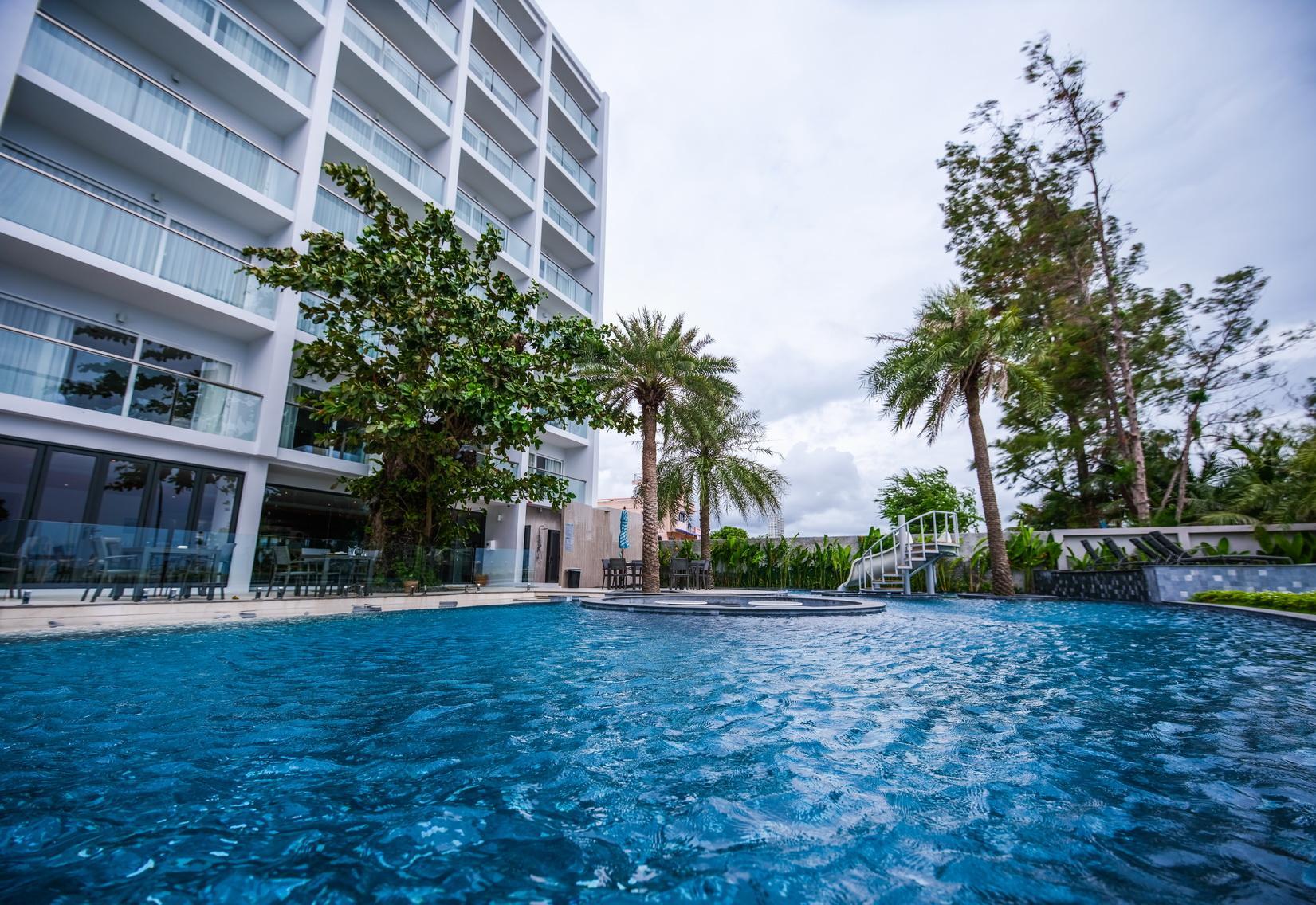 Worita Cove Hotel in SATTAHIP