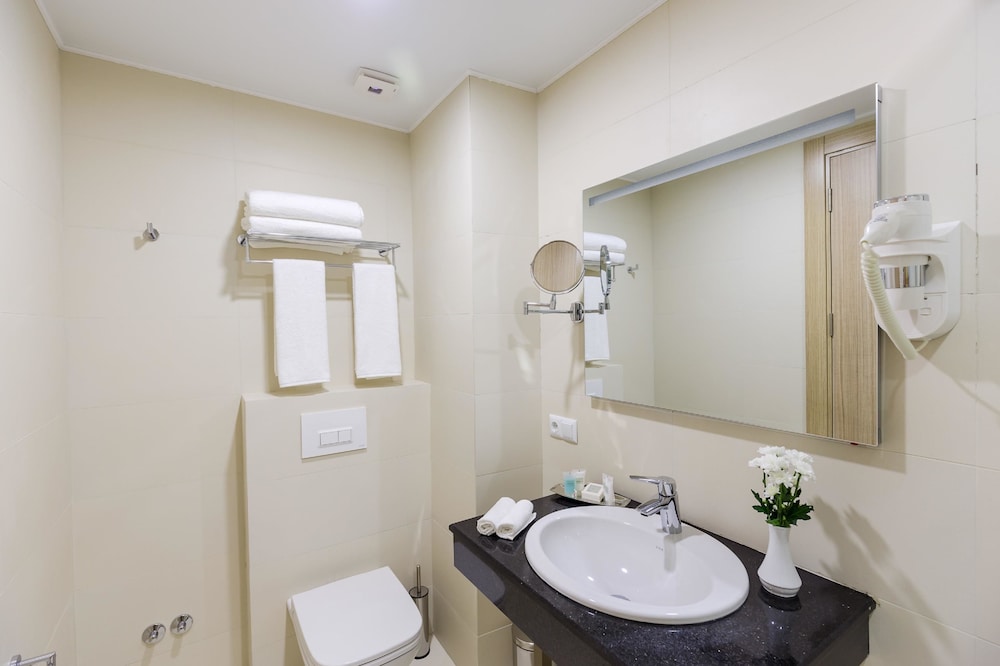 Best Western Premier Batumi 13/43
