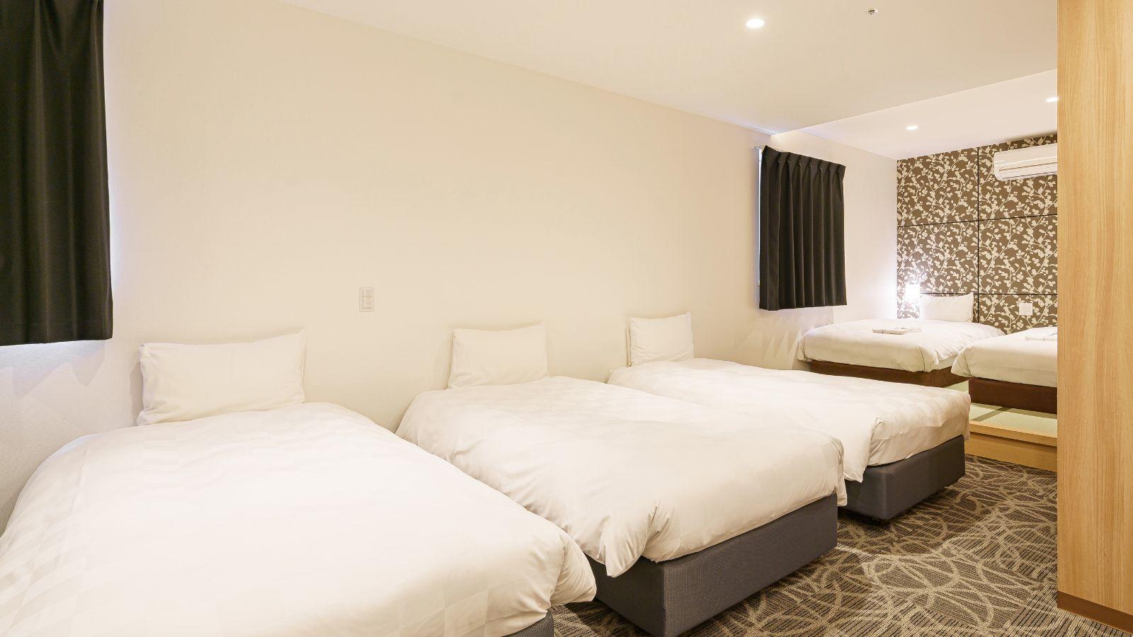 Family, Multiple Beds