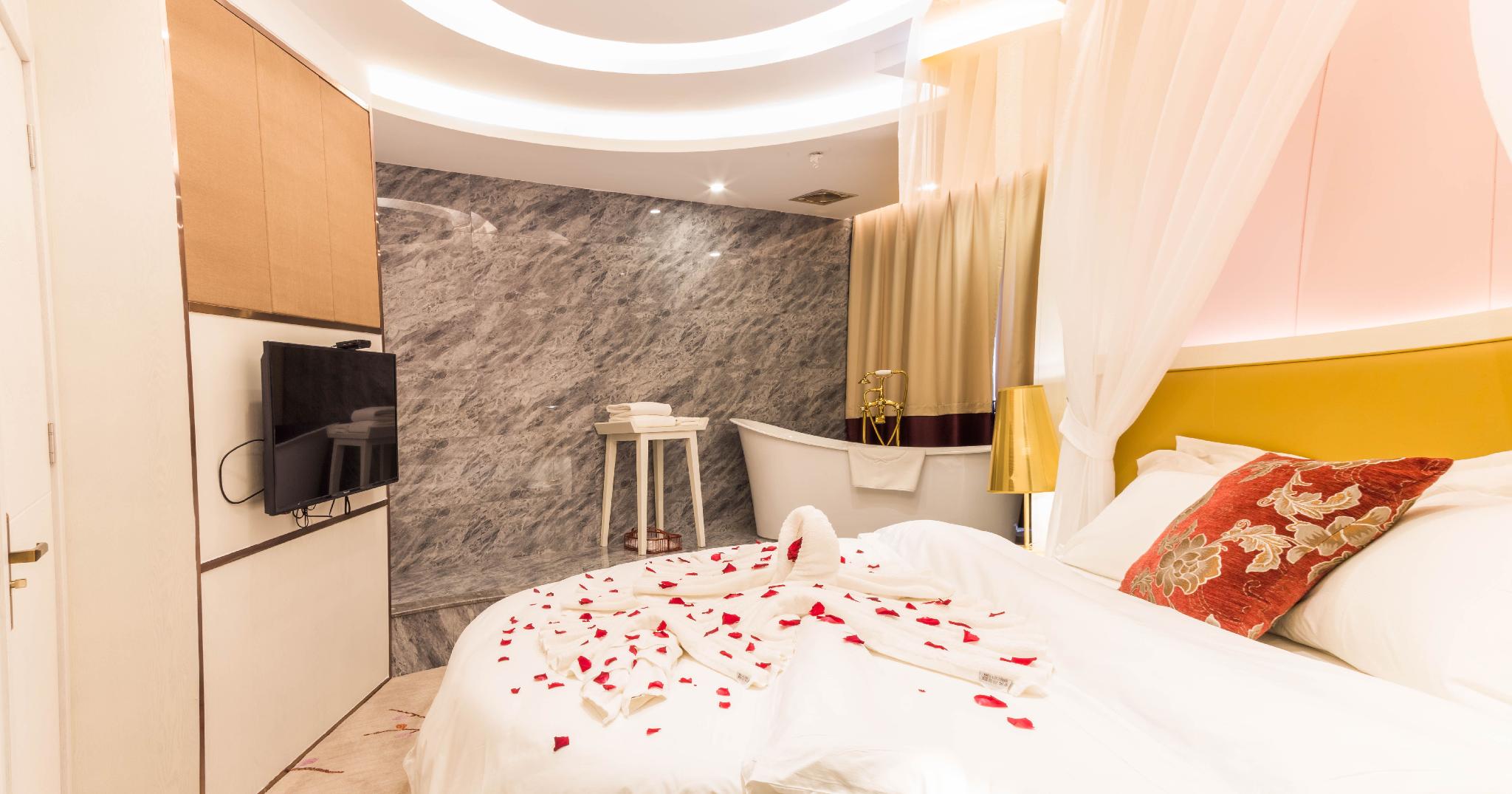Ziguang Boutique Hotel 8/40