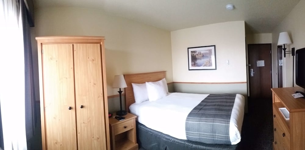 Best Western Bemidji 18/42