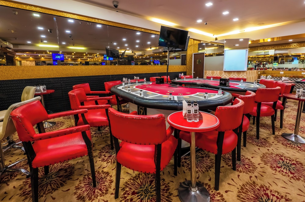 O Hotel Goa, Candolim Beach 32/50