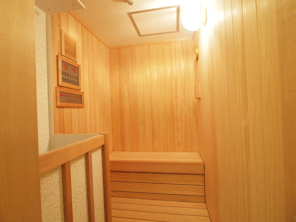 Urbain Hiroshima Central 12/40