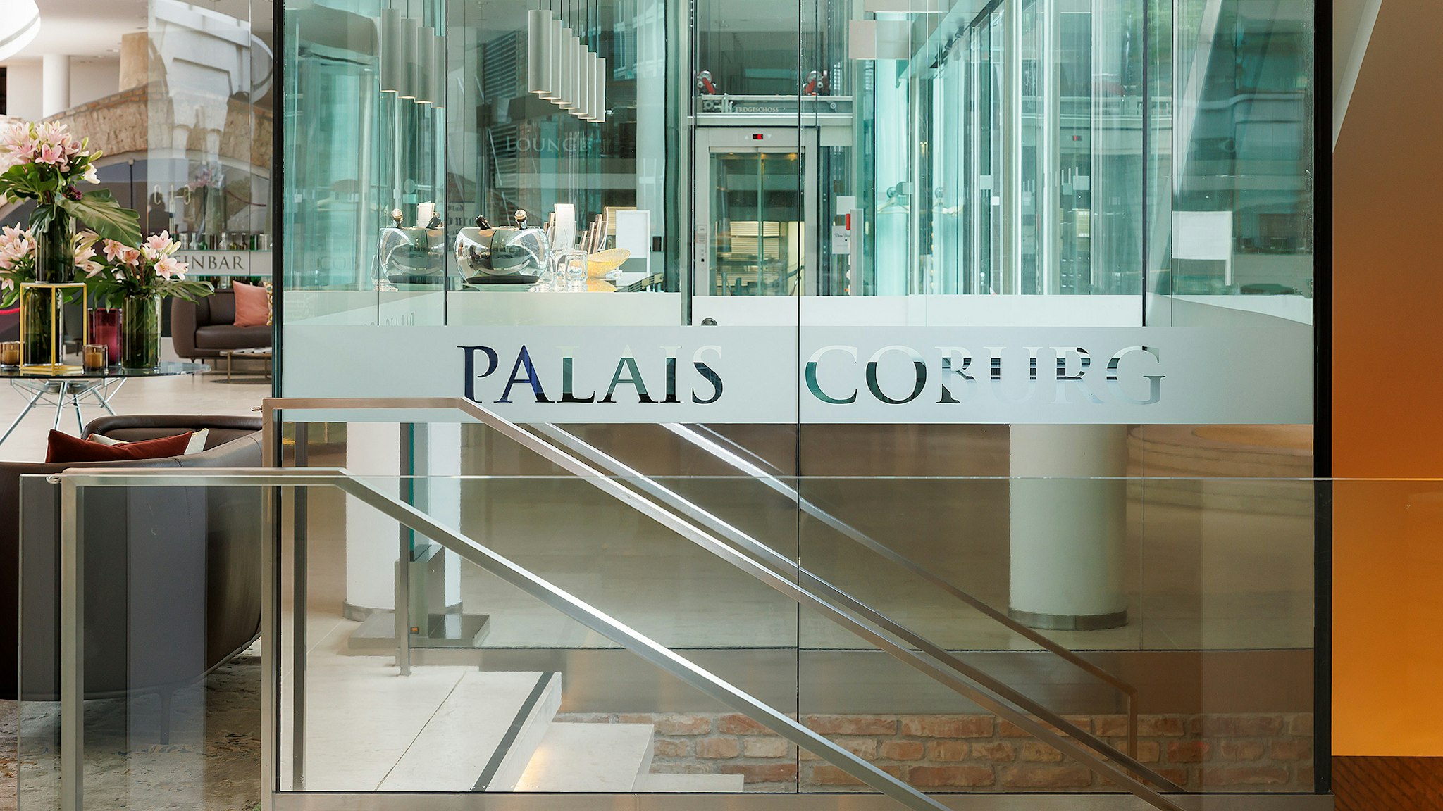 Palais Coburg Residenz 6/85