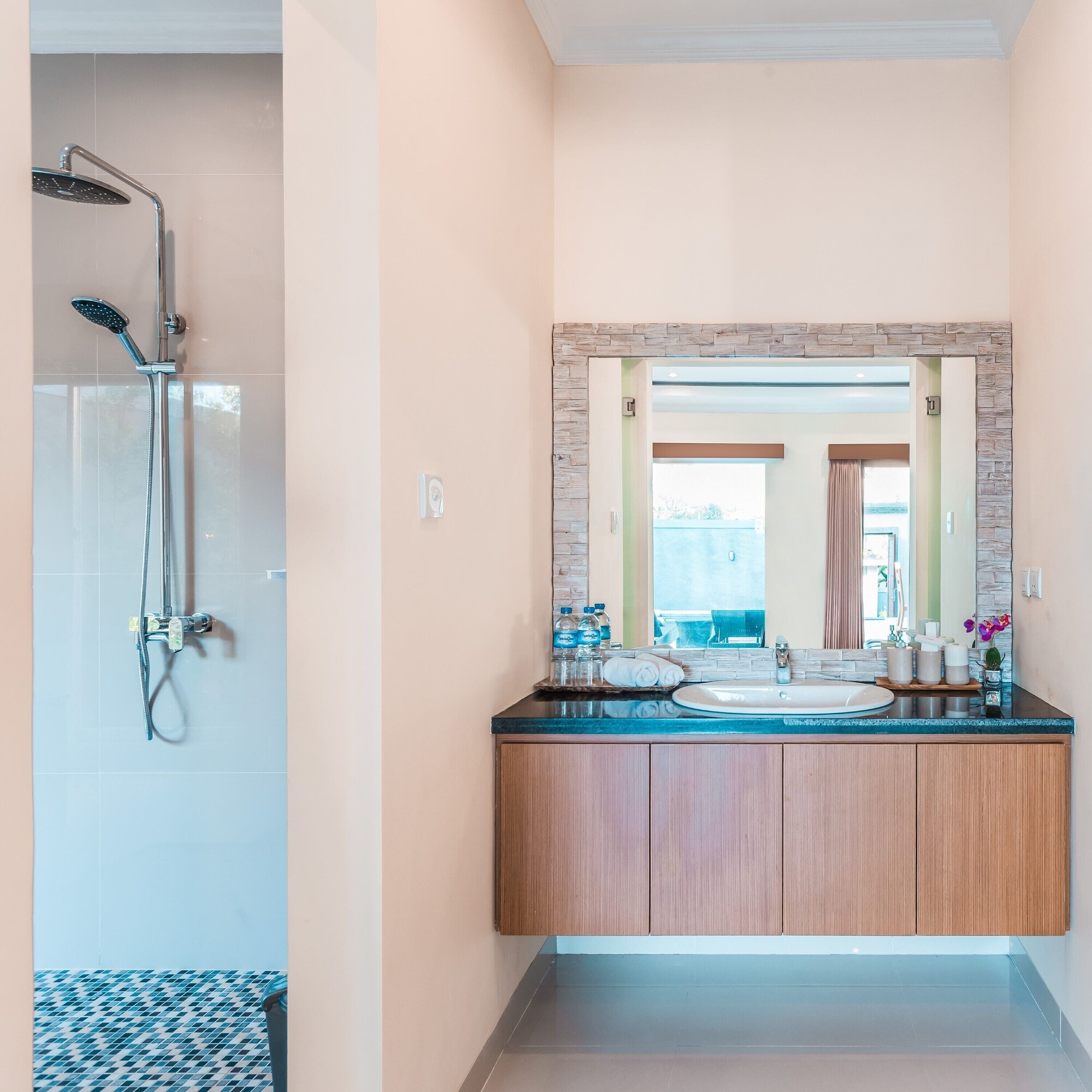 1 Bedroom, Villa, King Bed, with Pool، Kubu Petitenget Suite Seminyak 7/9