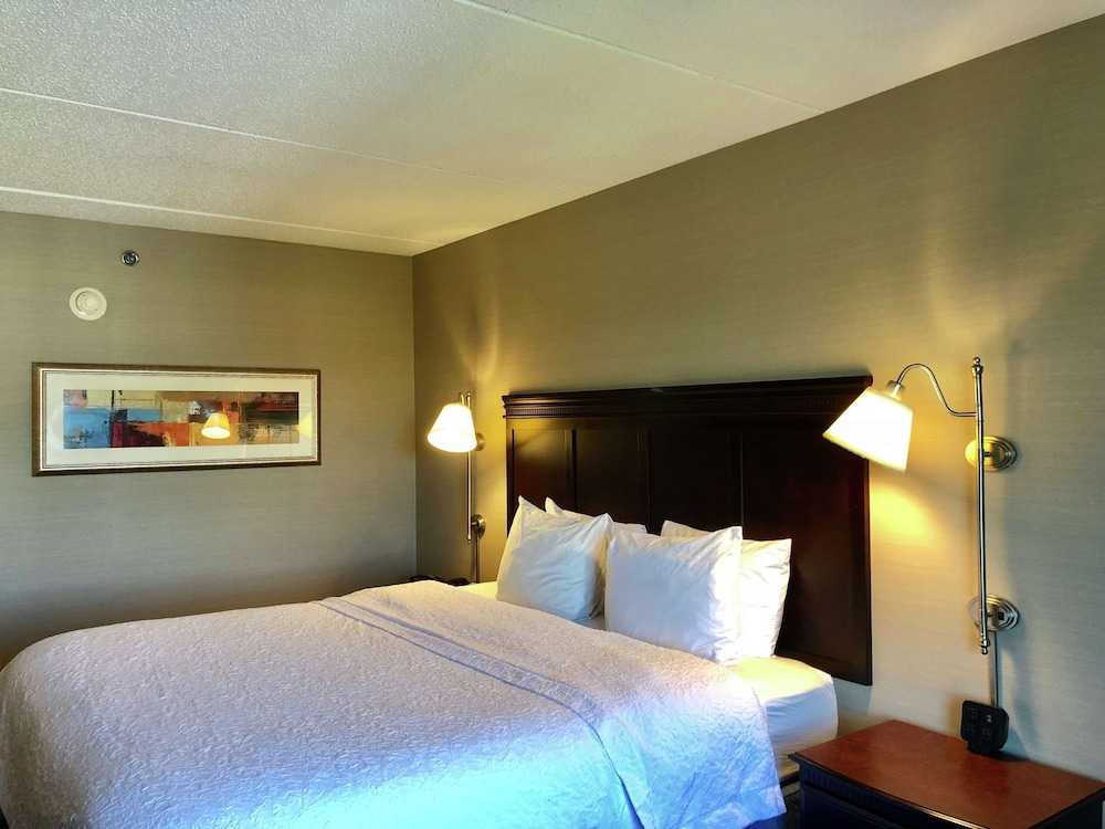 Hampton Inn Syracuse Clay 20/41