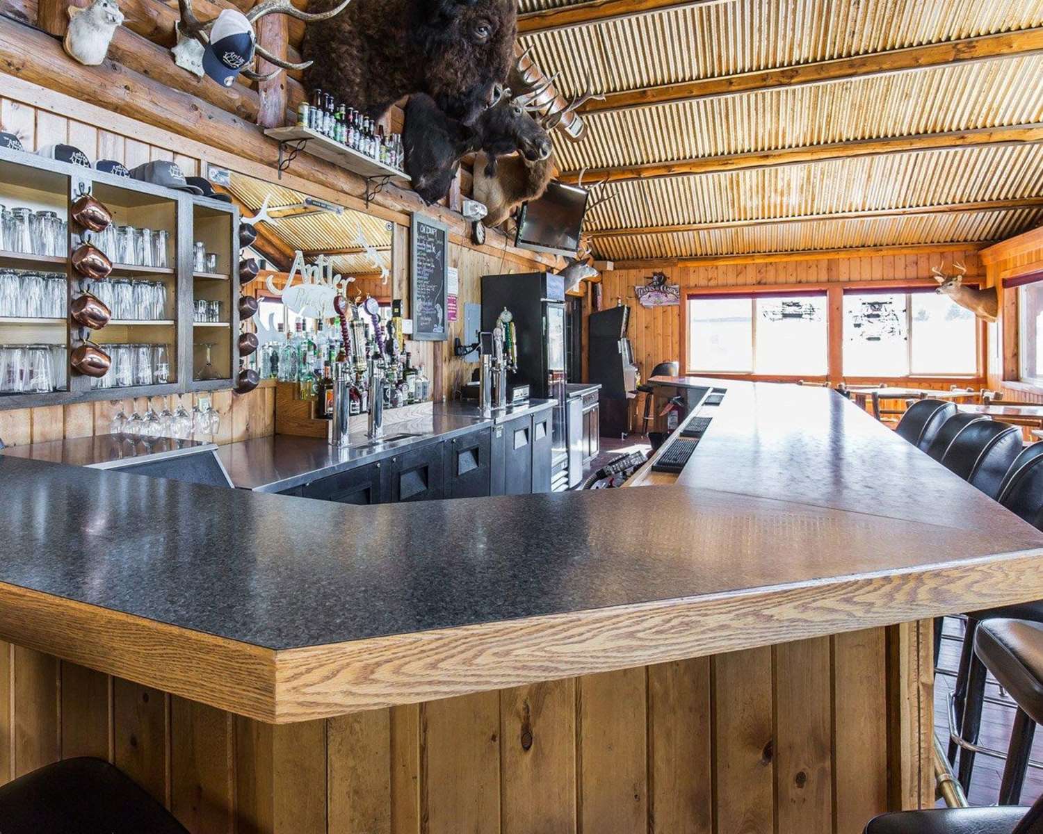Antler Lodge 20/40