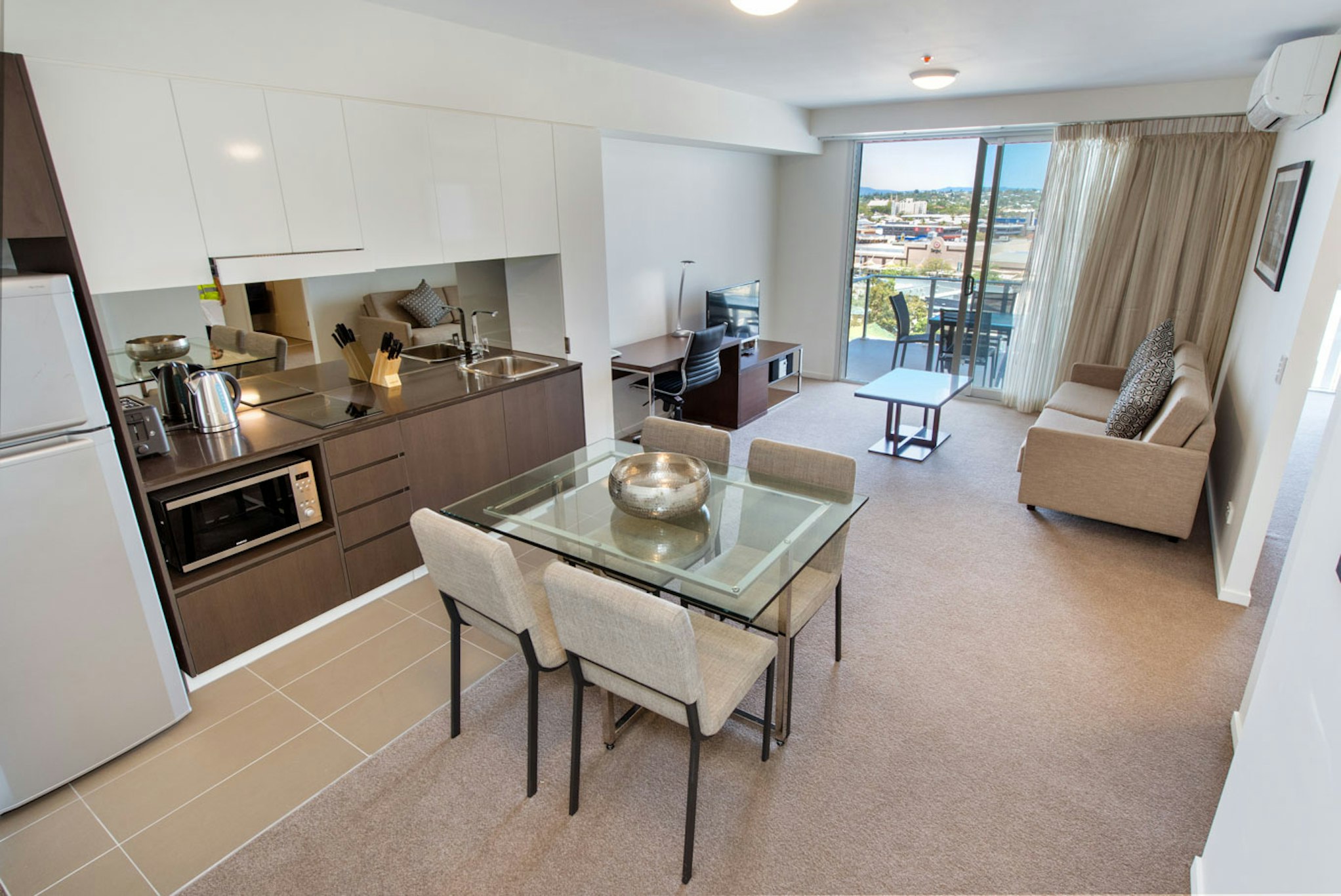 Empire Apartment Hotel 33/56