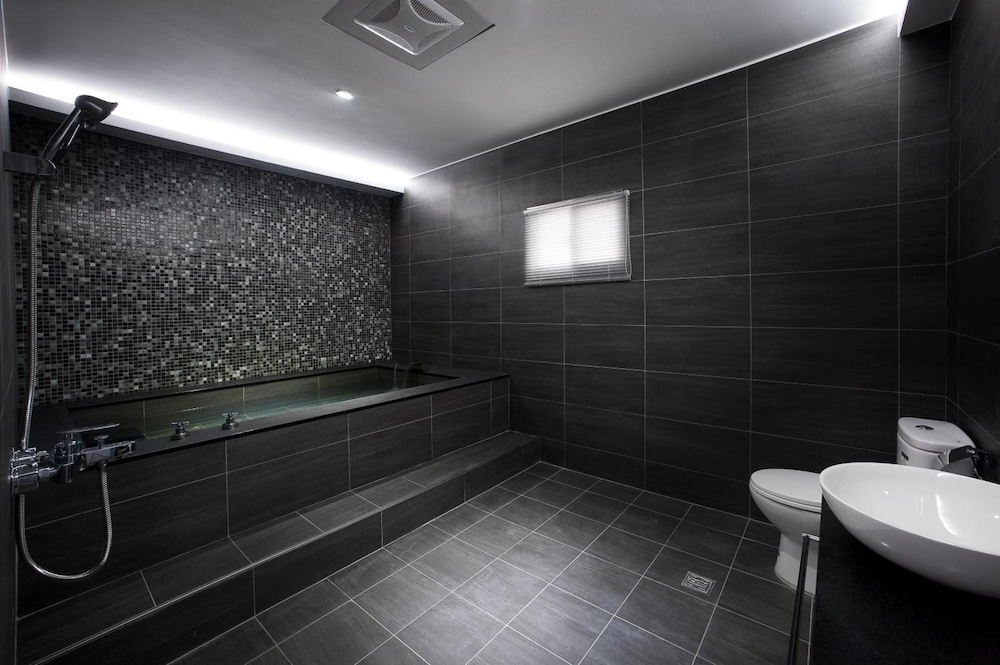 Fukun 5 Motel 33/42