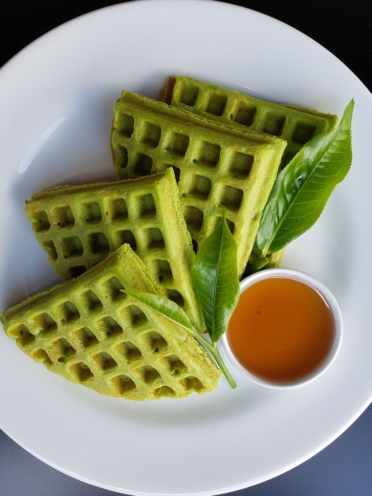 Sabah Tea Garden 32/70