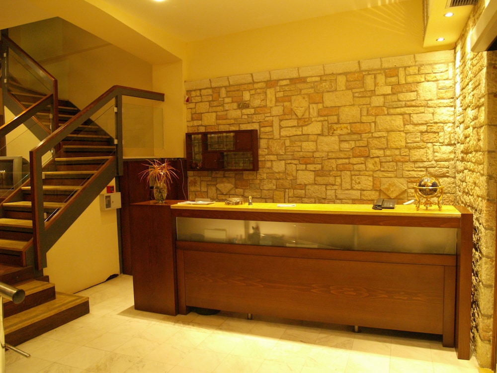 Lobby at Akrogiali Hotel, MESSINI
