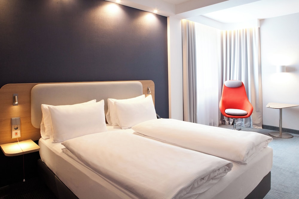 Holiday Inn Express Bochum, an IHG Hotel 17/49