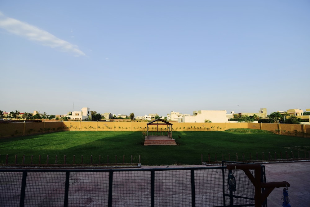 Welcomheritage Ranjit Vilas 46/50