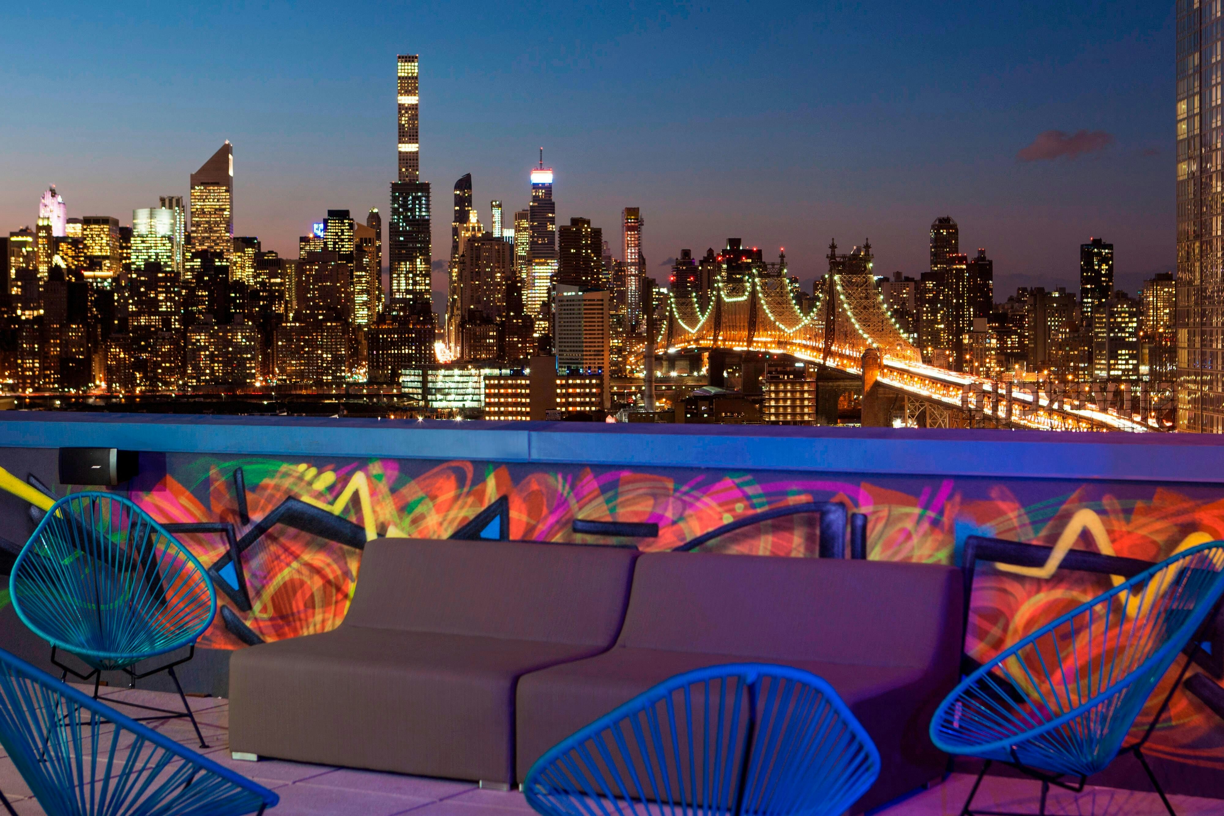 ALOFT LONG ISLAND CITY-MANHATTAN VIEW 8/11