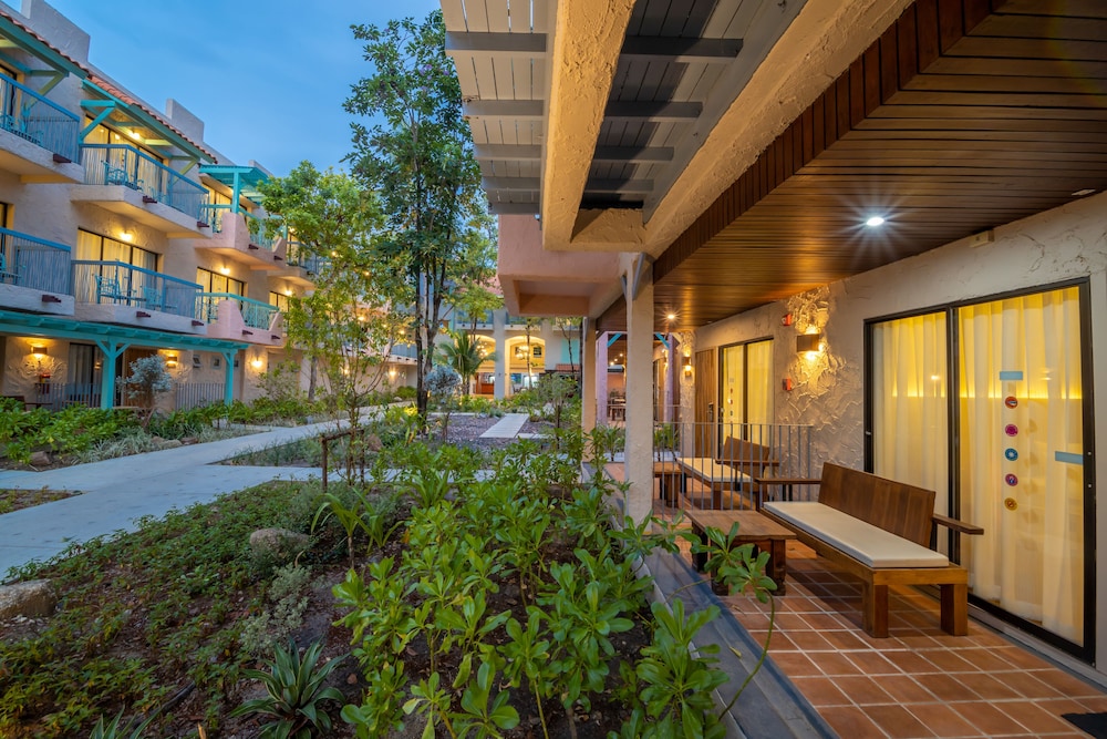 BAAN SAMUI RESORT 6/67